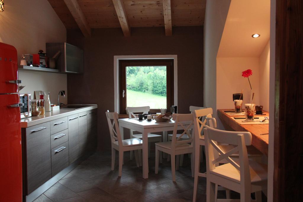 Mortirolo Bed and Breakfast Mazzo di Valtellina Rum bild