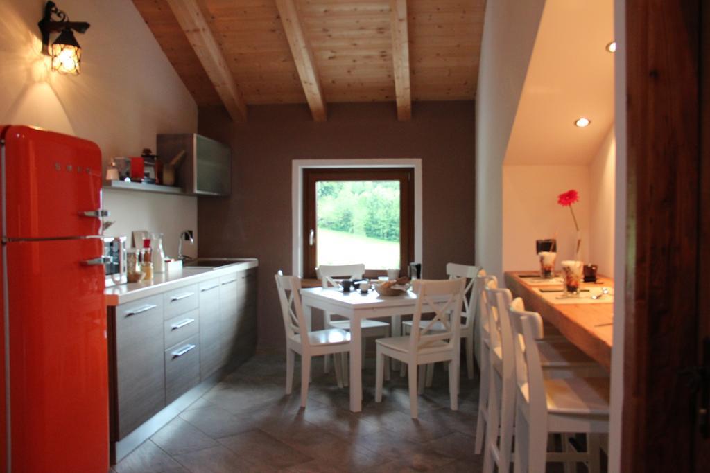 Mortirolo Bed and Breakfast Mazzo di Valtellina Rum bild