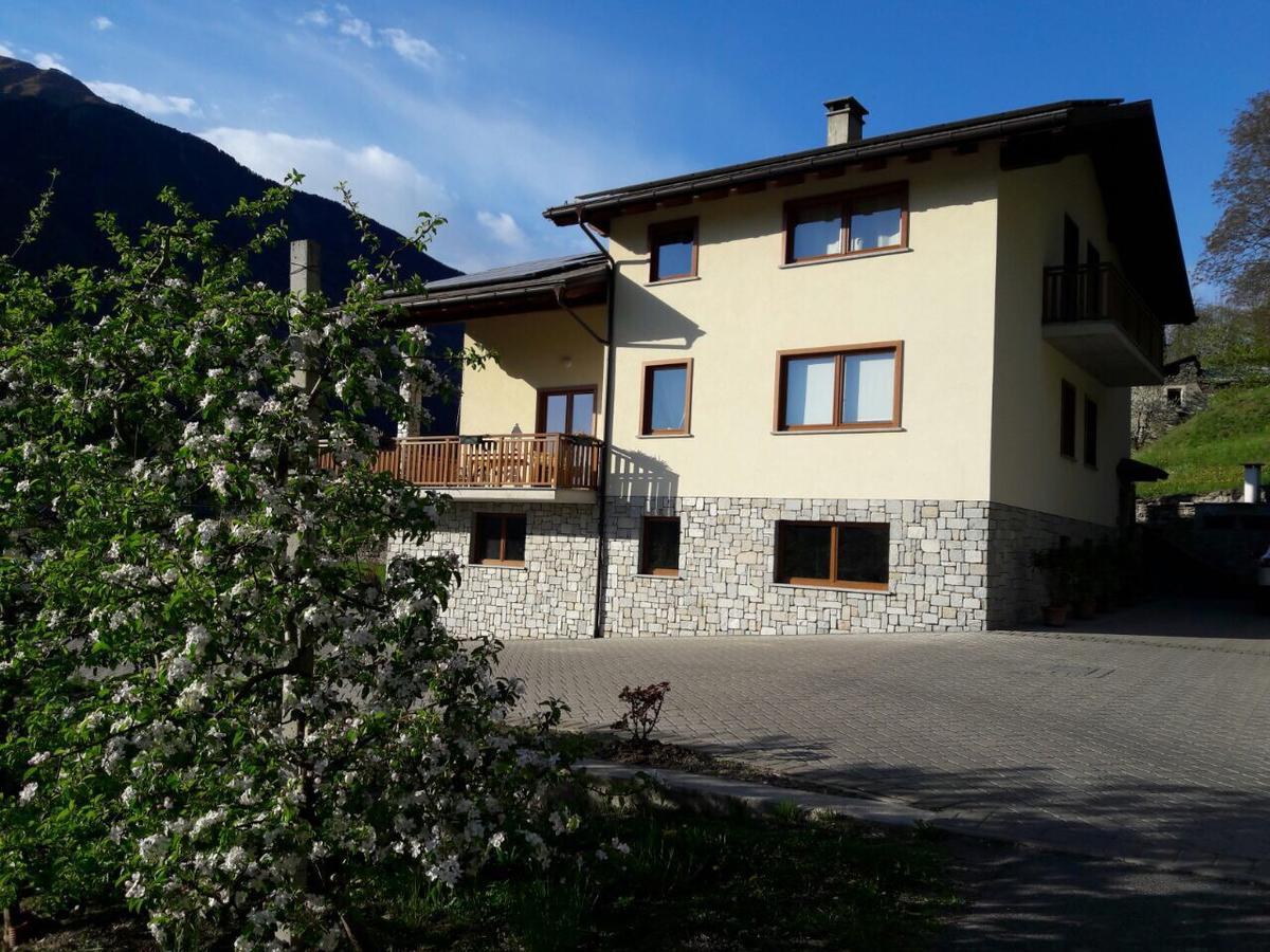 Mortirolo Bed and Breakfast Mazzo di Valtellina Exteriör bild